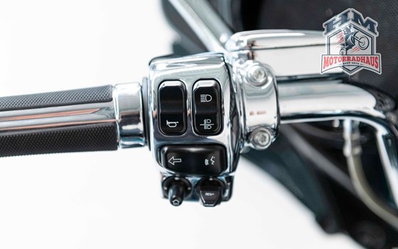 Gebrauchtmotorrad Harley-Davidson Electra Glide Ultra Classic FLHTCU - Bild 7