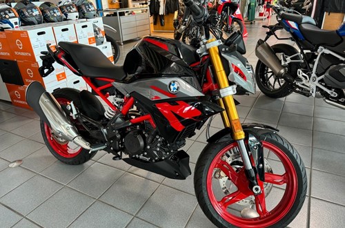 BMW G 310 R