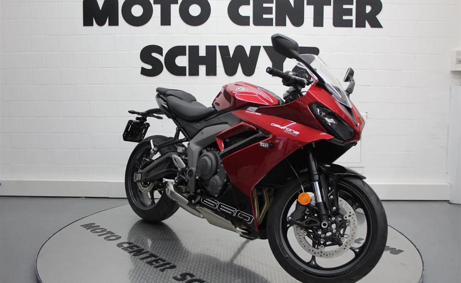 Angebot Triumph Daytona 660 Bild 2: Angebot Triumph Daytona 660