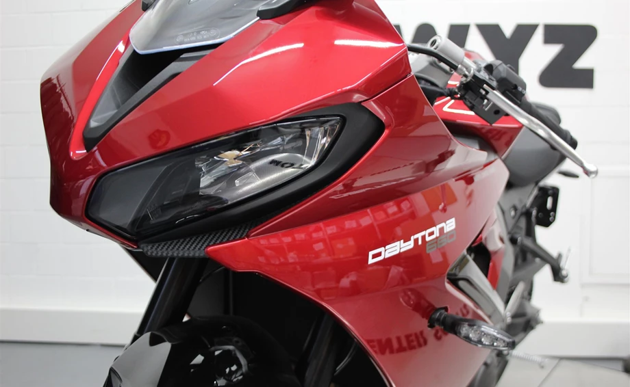 Angebot Triumph Daytona 660 Bild 6: Angebot Triumph Daytona 660