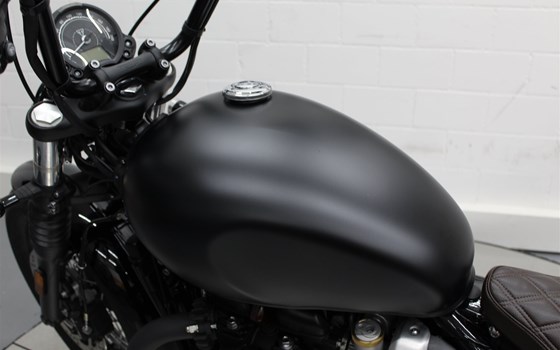 Motorrad Occasion Triumph Bonneville Bobber - Bild 8