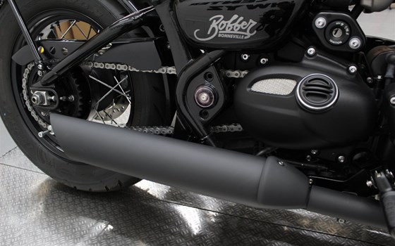 Motorrad Occasion Triumph Bonneville Bobber - Bild 6