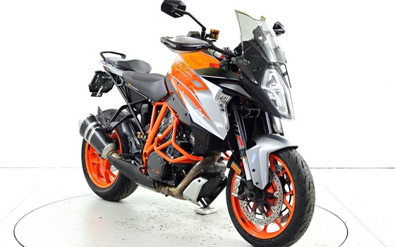 Motorrad Occasion KTM 1290 Super Duke GT - Bild 2