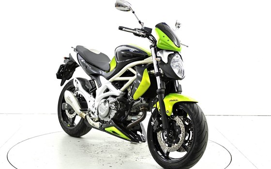 Motorrad Occasion Suzuki SFV 650 Gladius - Bild 2