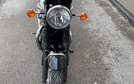 Gebrauchtmotorrad Triumph BONNEVILLE T120 CHROME EDITION - Bild 4 Gebrauchtmotorrad Triumph BONNEVILLE T120 CHROME EDITION - Bild 4