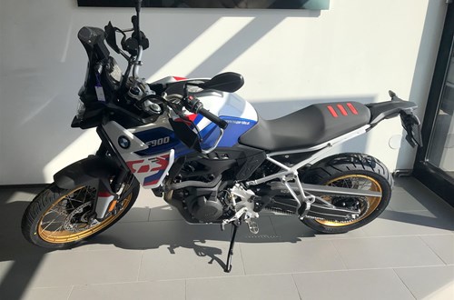 BMW F 900 GS