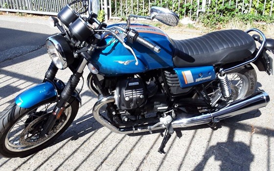 Gebrauchtmotorrad Moto Guzzi V7 III Special - Bild 4