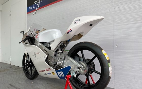 Neufahrzeug Honda CBR 250 R - Bild 6