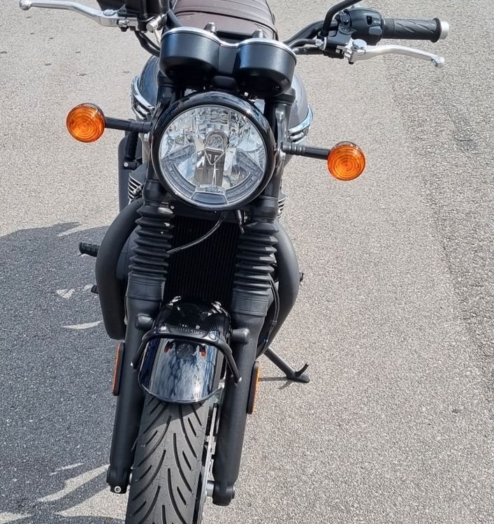 Angebot Triumph Bonneville T120 Black