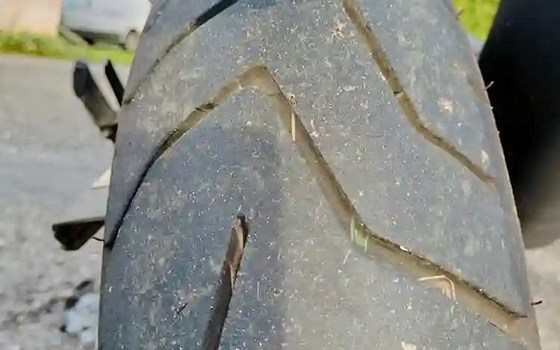 Gebrauchtmotorrad Suzuki V-Strom 1050 XT - Bild 9 Gebrauchtmotorrad Suzuki V-Strom 1050 XT - Bild 9