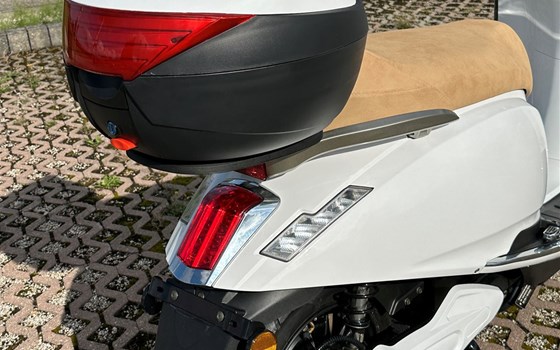 Neufahrzeug Ecooter Wast-PUSA - Bild 4