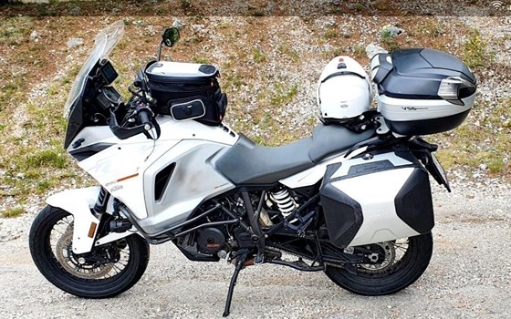 Gebrauchtmotorrad KTM 1290 Super Adventure T - Bild 1 Gebrauchtmotorrad KTM 1290 Super Adventure T - Bild 1