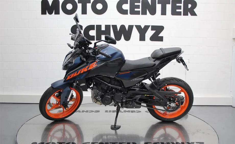 Angebot KTM 125 Duke Bild 5: Angebot KTM 125 Duke