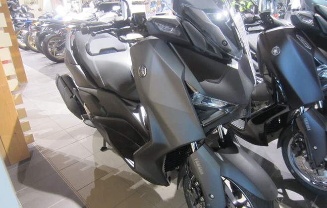 Yamaha XMAX 125