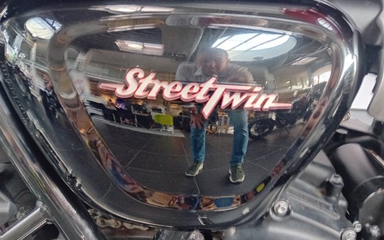 Gebrauchtmotorrad Triumph Street Twin - Bild 3 Gebrauchtmotorrad Triumph Street Twin - Bild 3