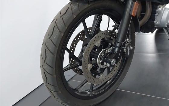 Gebrauchtmotorrad BMW F 750 GS - Bild 5