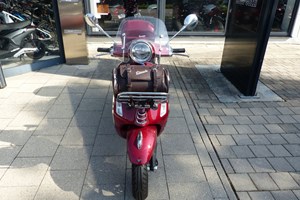 Angebot Vespa Primavera 50 Touring