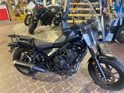 CMX500 Rebel S