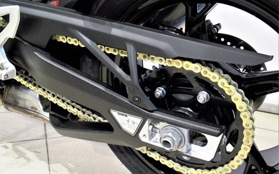 Gebrauchtmotorrad BMW S 1000 R - Bild 15