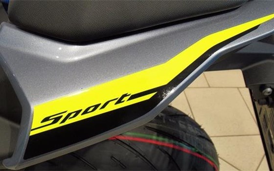 Gebrauchtmotorrad BMW S 1000 R - Bild 17 Gebrauchtmotorrad BMW S 1000 R - Bild 17