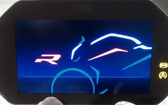 Gebrauchtmotorrad BMW S 1000 R - Bild 5