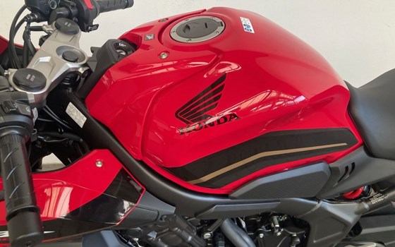 Neufahrzeug Honda CBR650R - Bild 10 Neufahrzeug Honda CBR650R - Bild 10