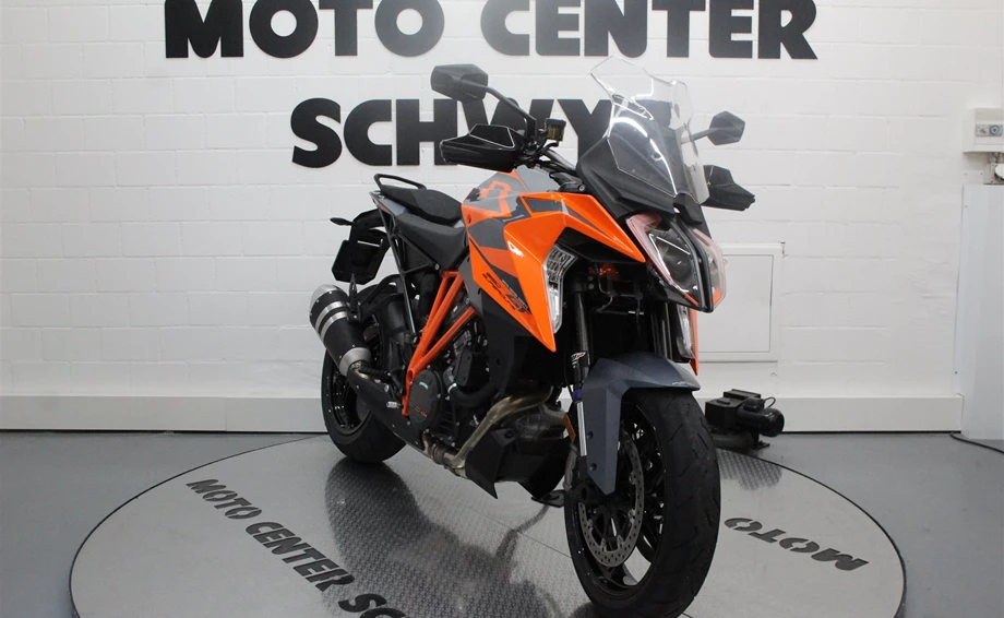 Angebot KTM 1290 Super Duke GT Bild 3: Angebot KTM 1290 Super Duke GT