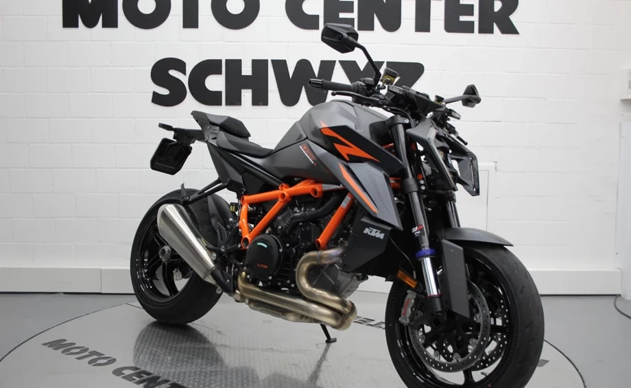 Angebot KTM 1390 Super Duke R EVO Bild 2: Angebot KTM 1390 Super Duke R EVO