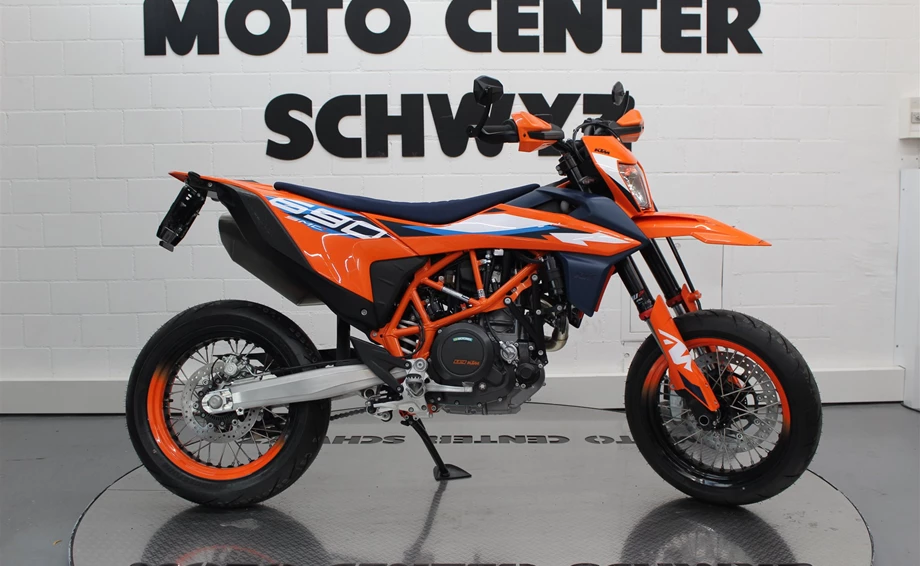 Angebot KTM 690 SMC R Bild 1: Angebot KTM 690 SMC R