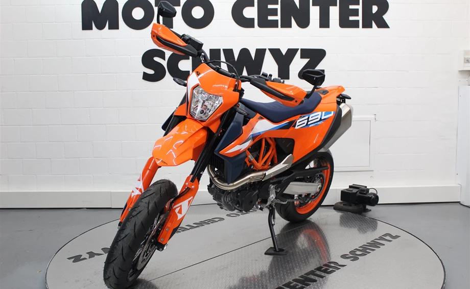 Angebot KTM 690 SMC R Bild 4: Angebot KTM 690 SMC R