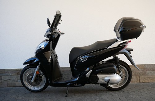 Gebrauchtmotorrad Honda SH300i