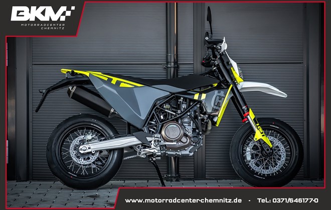 Husqvarna 701 Supermoto