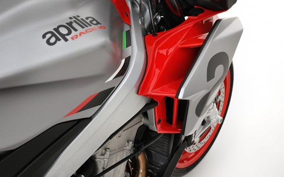 Gebrauchtmotorrad Aprilia Tuono 660 - Bild 14