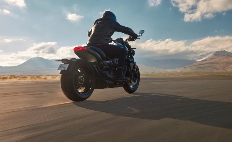 Angebot Triumph Rocket 3 Storm R Bild 2: Angebot Triumph Rocket 3 Storm R