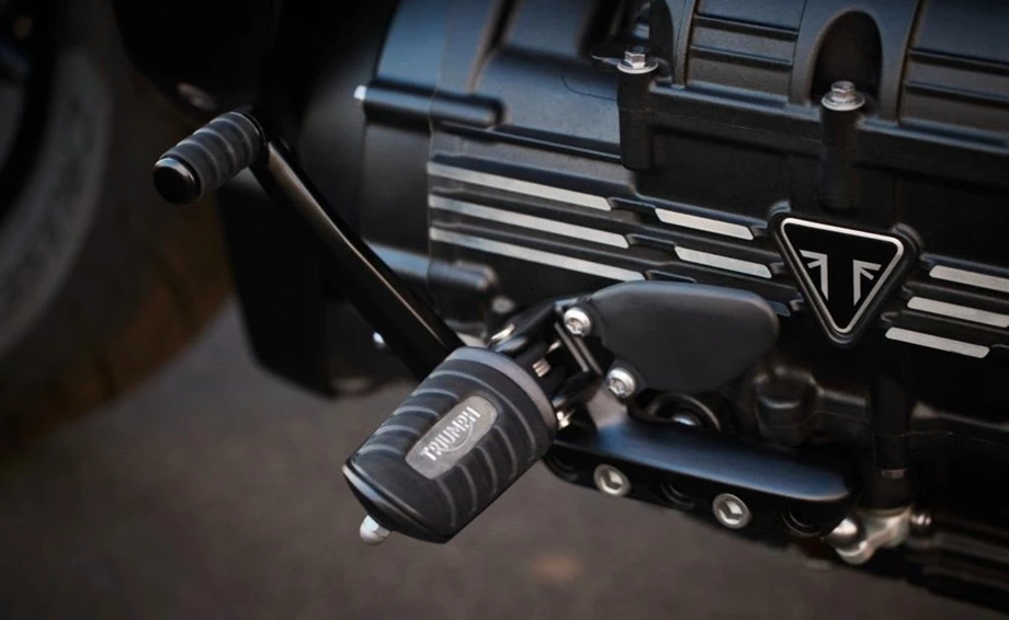Angebot Triumph Rocket 3 Storm R Bild 7: Angebot Triumph Rocket 3 Storm R