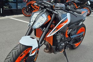 Angebot KTM 890 Duke R