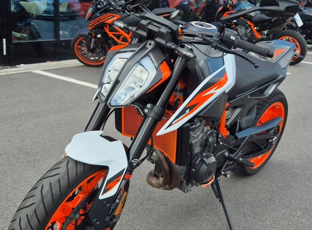 Angebot KTM 890 Duke R