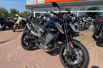 KTM 790 Duke