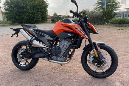 KTM 790 Duke