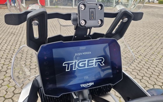 Gebrauchtmotorrad Triumph Tiger 900 Rally Pro - Bild 10