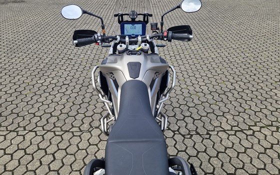 Gebrauchtmotorrad Triumph Tiger 900 Rally Pro - Bild 9