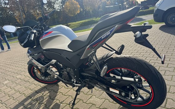 Neufahrzeug Aprilia Tuono 125 - Bild 3