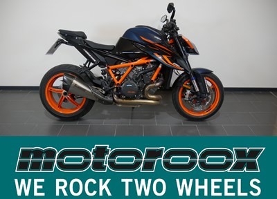 GEBRAUCHTFAHRZEUG KTM 1290 Super Duke R EVO