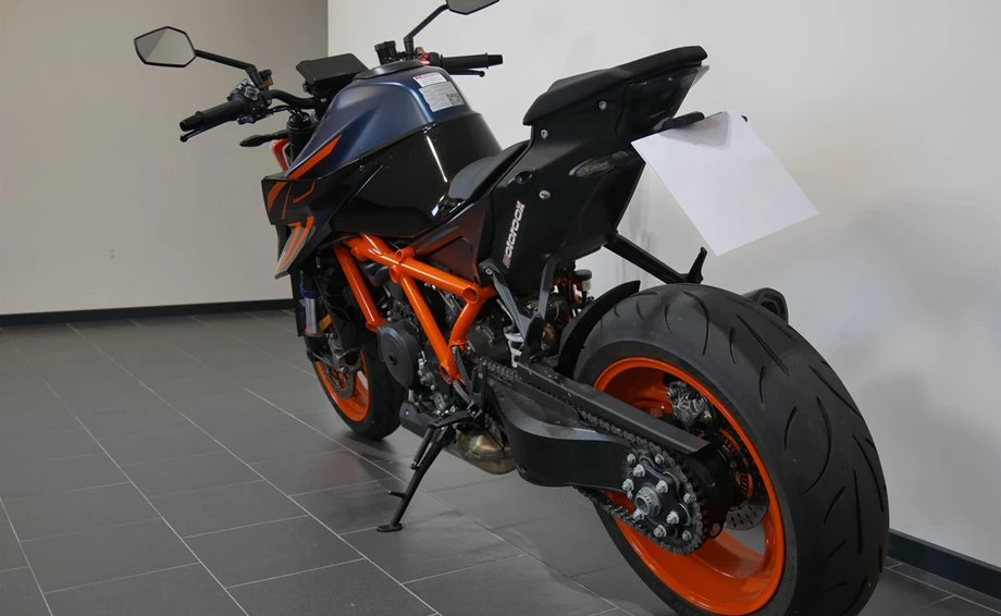 Angebot KTM 1290 Super Duke R EVO Bild 6: Angebot KTM 1290 Super Duke R EVO