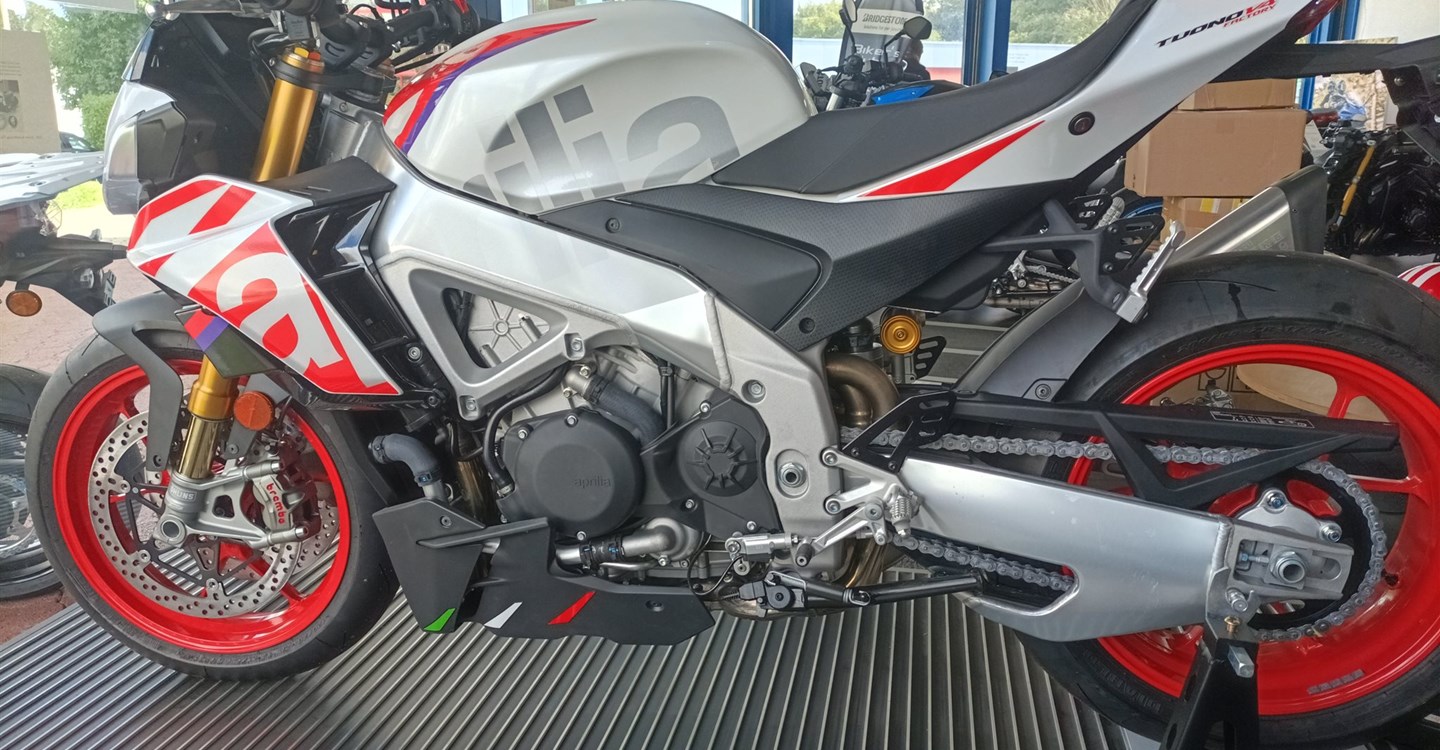 Angebot Aprilia Tuono V4 1100 Factory