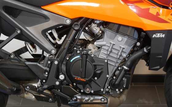 Gebrauchtmotorrad KTM 990 Duke - Bild 9