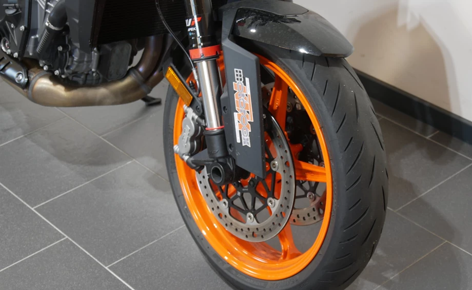 Angebot KTM 990 Duke Bild 12: Angebot KTM 990 Duke