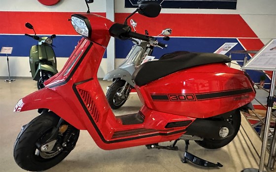 Neufahrzeug Lambretta X300 SR - Bild 1