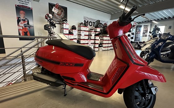 Neufahrzeug Lambretta X300 SR - Bild 2