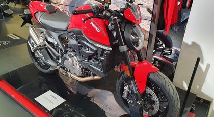 Neumotorrad Ducati Monster +